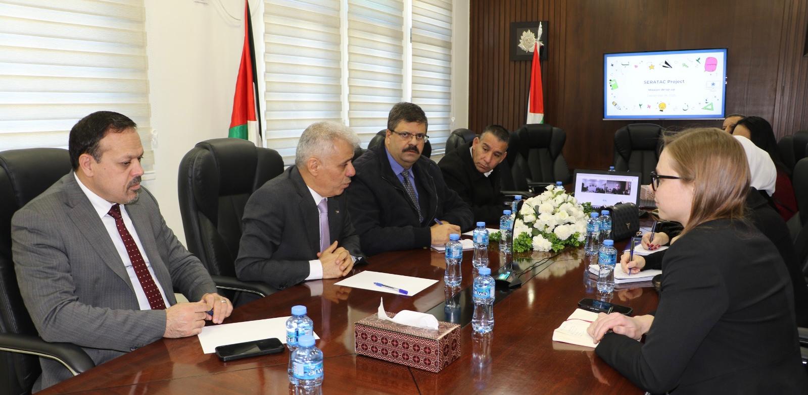 لقاء تعاون مع وفد من البنك الدولي