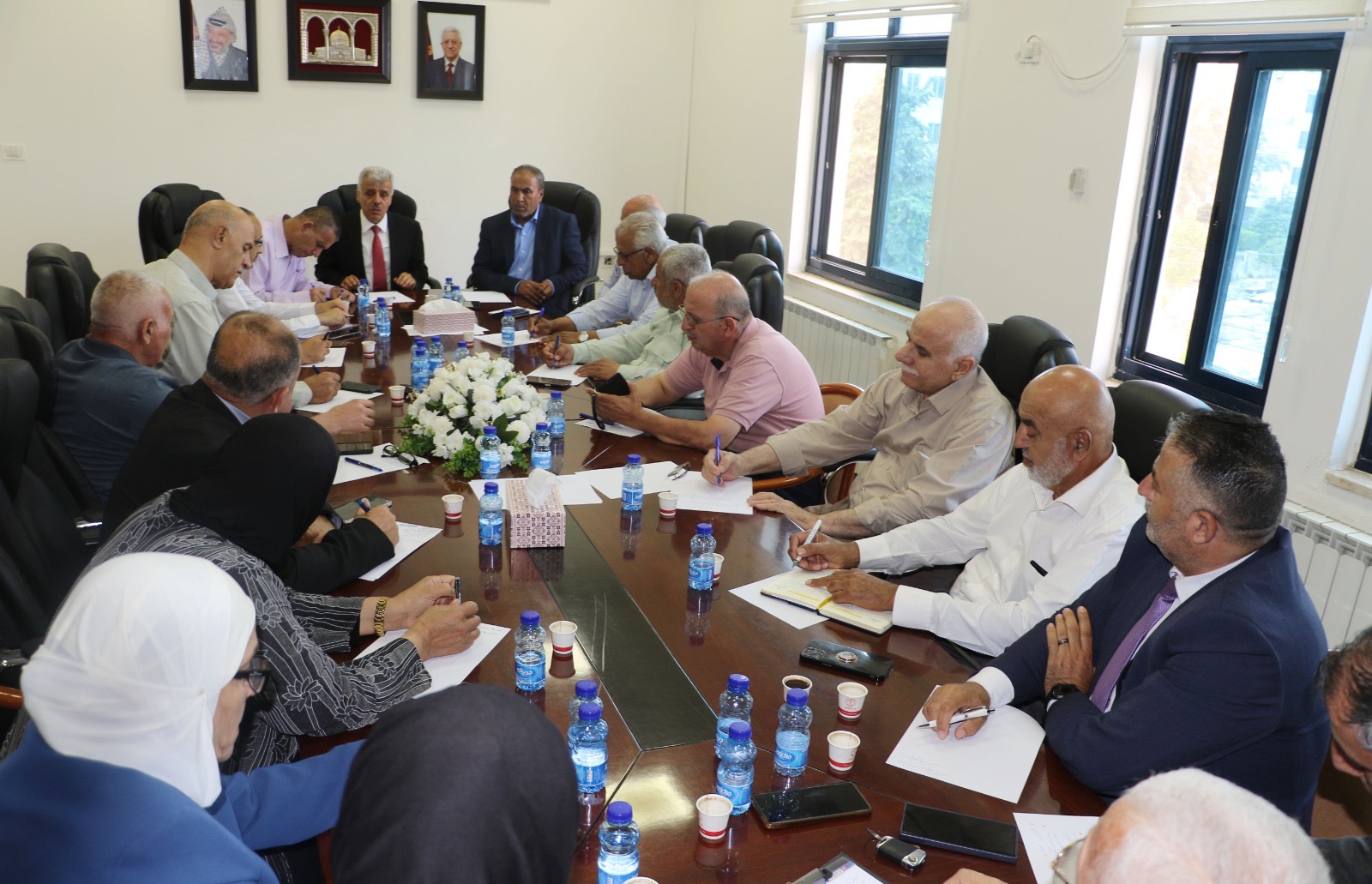 لقاء مع مجلس أولياء الأمور لبحث تحضيرات العام الدراسي الجديد