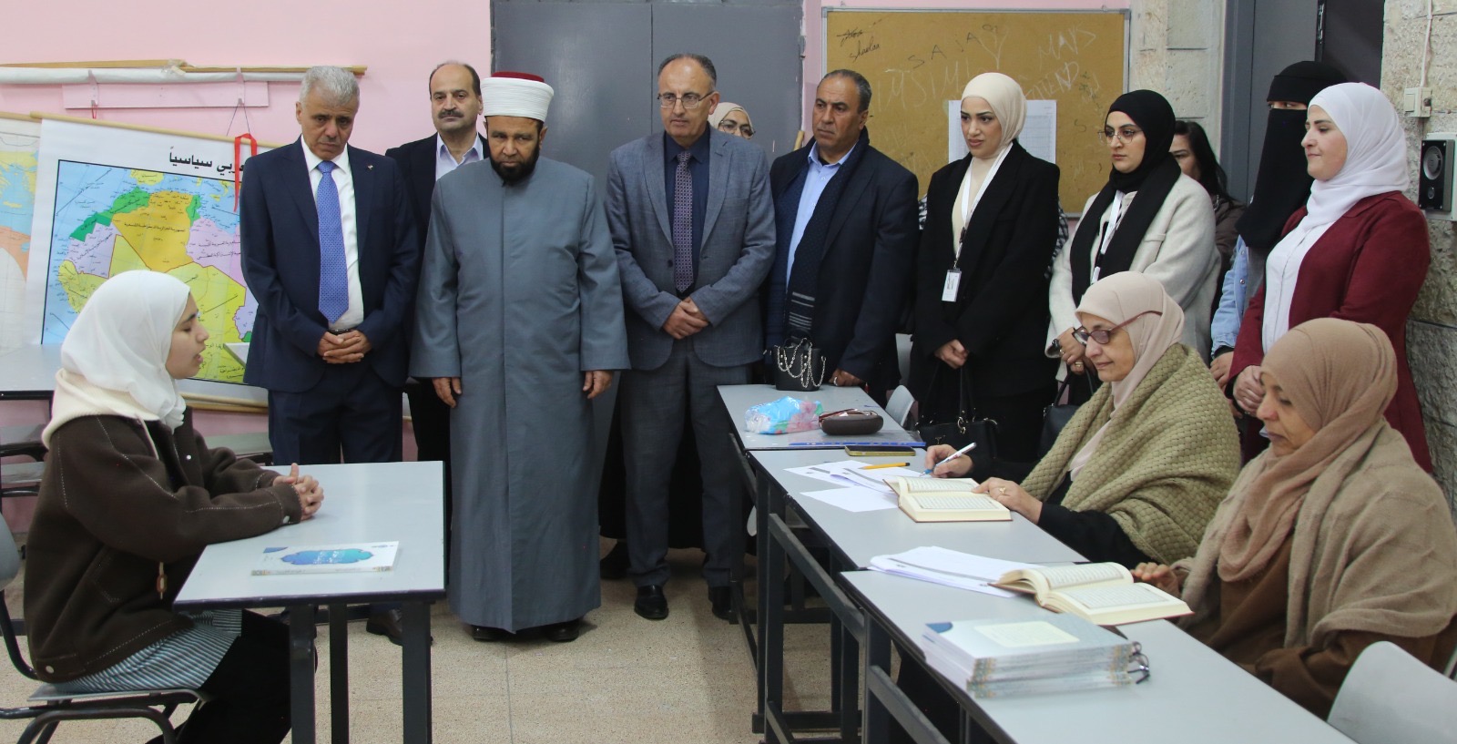 تنظيم مسابقة القرآن الكريم لطلبة المدارس